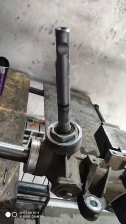 Разборка рулевой рейки