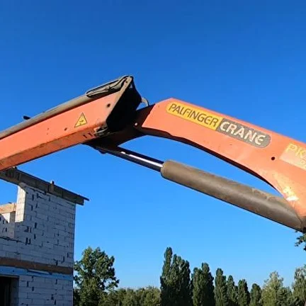 Стрела Palfinger — работа на объекте