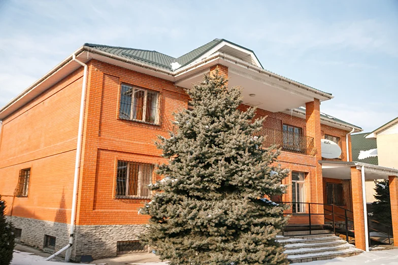 Кештегі секс туралы бейне